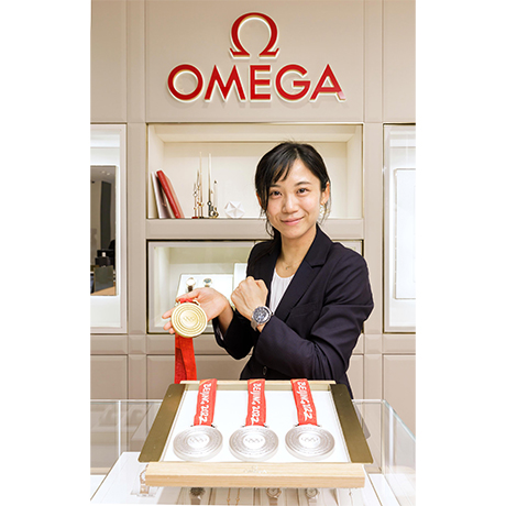 スピードスケート髙木美帆選手 オメガブティック六本木ヒルズを訪問 北京2022での偉業をオメガが祝福