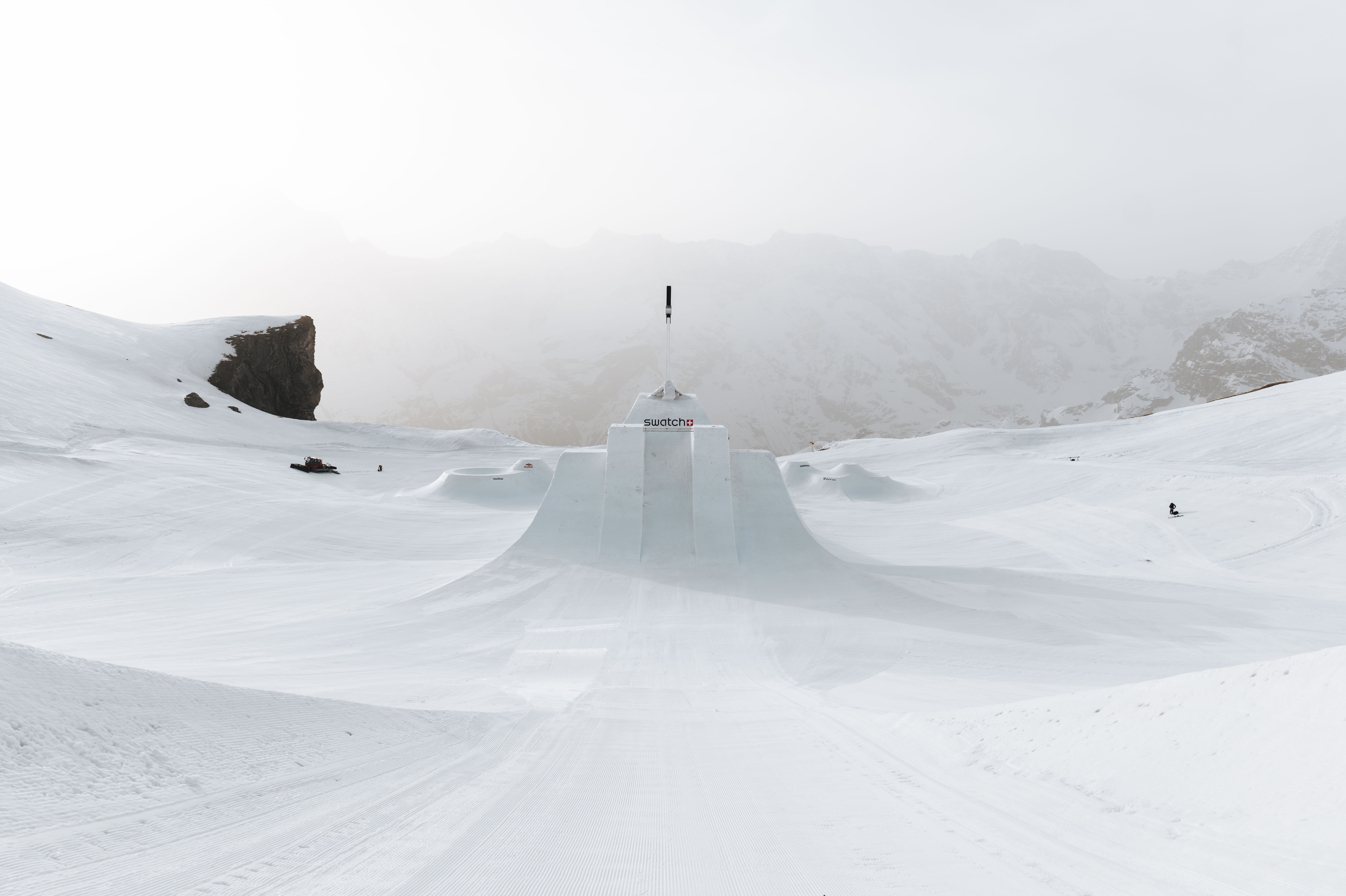 限界を超える究極のスノーアクションが再び！Swatch Nines Snow 2025